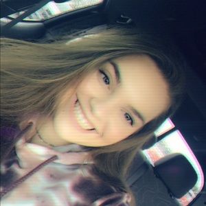 Meet your Posher, Kaylee